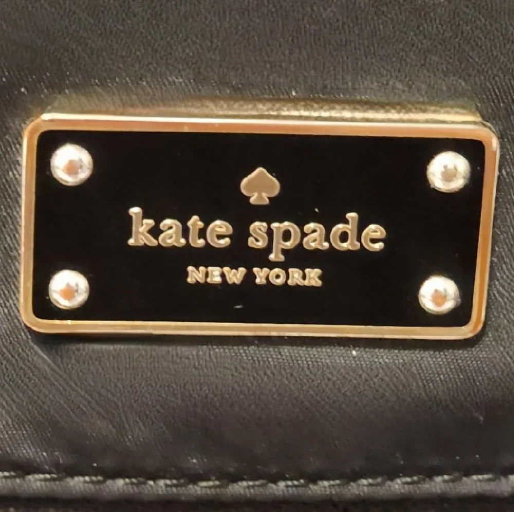 🌷👜Kate Spade Black Nylon Messenger Crossbody Shoulder Bag🌷 - Picture 11 of 11